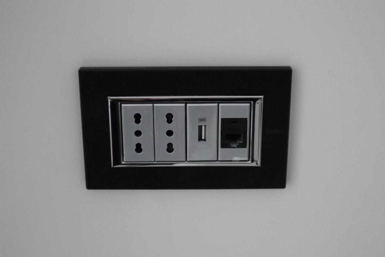 Rettifilo 201 Exclusive Rooms Νάπολη Εξωτερικό φωτογραφία