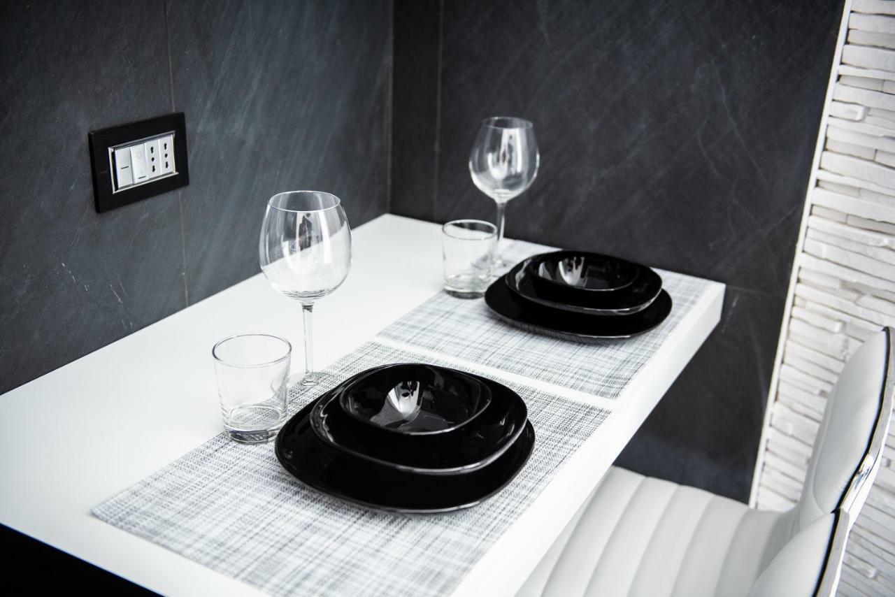 Rettifilo 201 Exclusive Rooms Νάπολη Εξωτερικό φωτογραφία